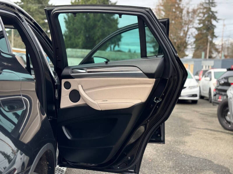 2013 BMW X6 xDrive50i