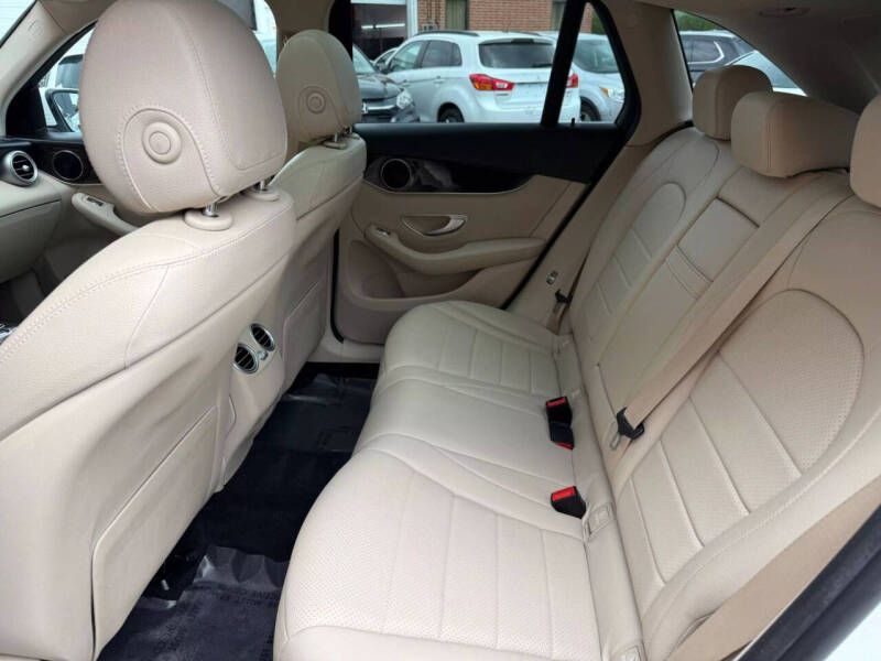 2017 Mercedes-Benz GLC GLC 300 4MATIC