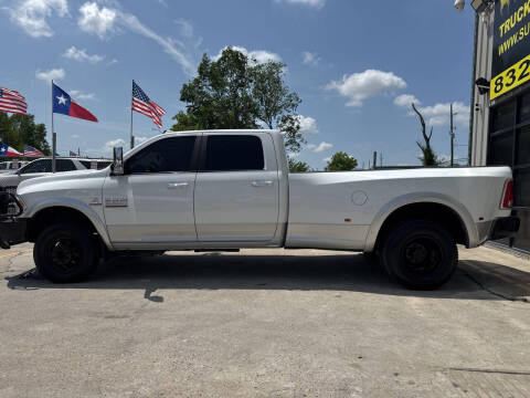 2015 RAM 3500 Laramie