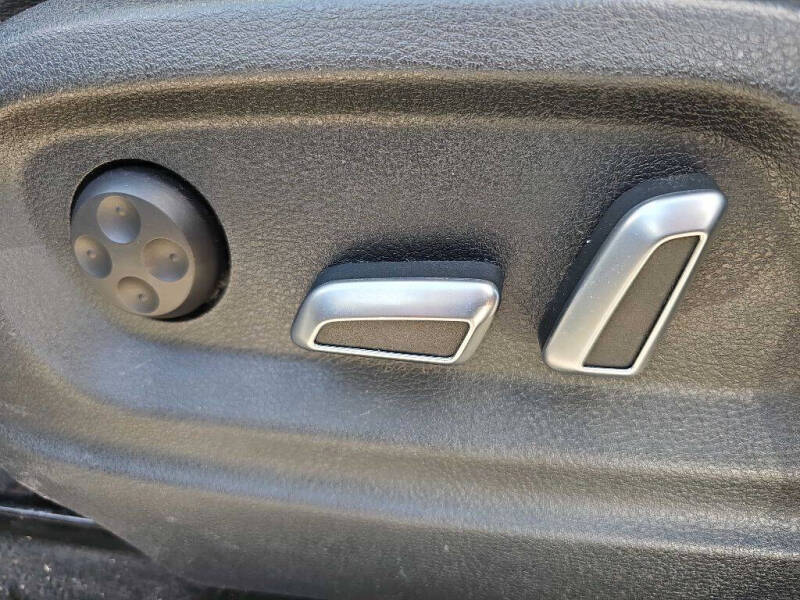 2015 Audi Q5 2.0T quattro Premium Plus