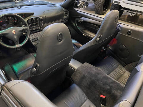 2004 Porsche 911 Carrera 4S