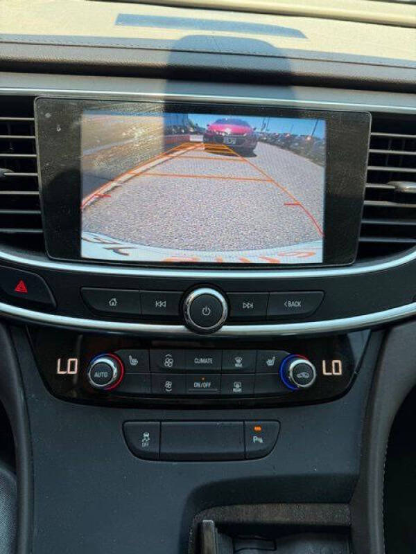 2017 Buick LaCrosse Essence