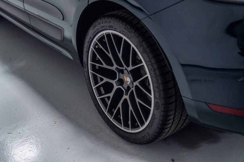 2021 Porsche Macan GTS