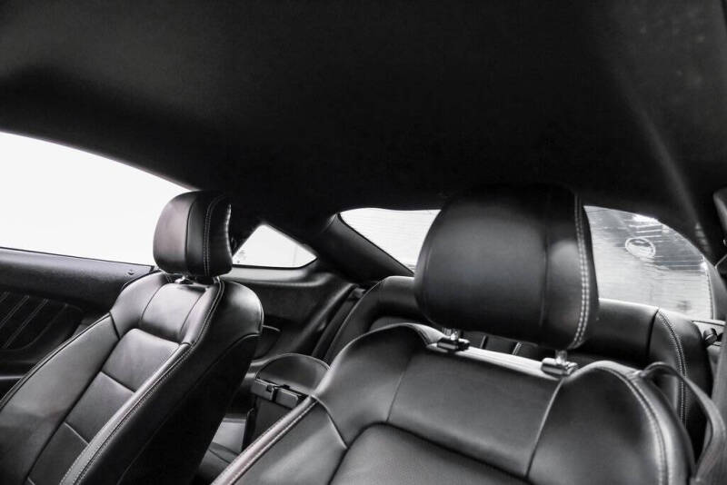 2017 Ford Mustang EcoBoost Premium