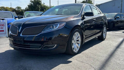 2013 Lincoln MKS