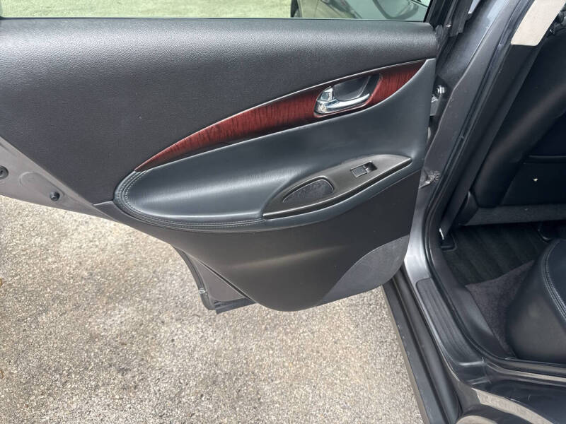 2014 Infiniti QX50