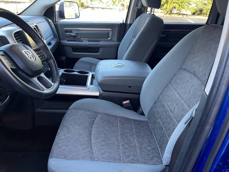 2015 RAM 1500 Big Horn