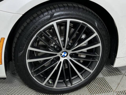 2022 BMW 5 Series 530i