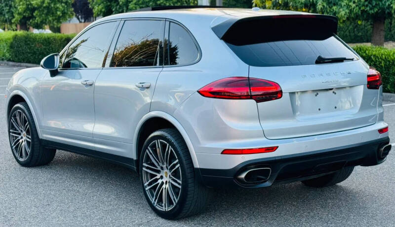 2017 Porsche Cayenne