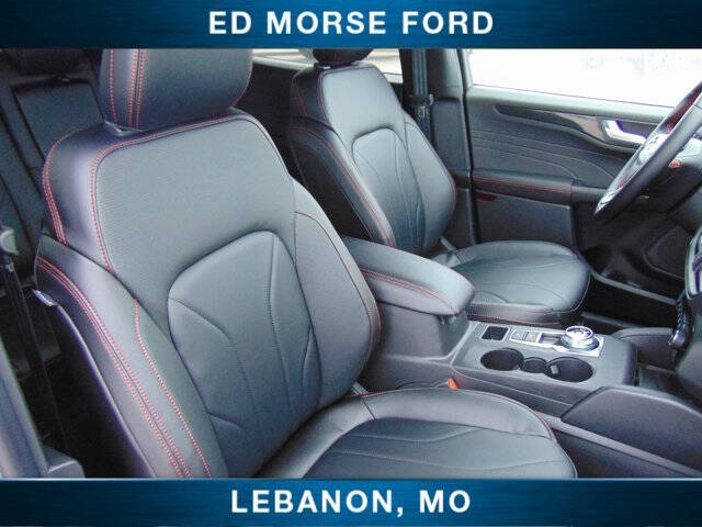 2026 Ford Escape ST-Line Elite