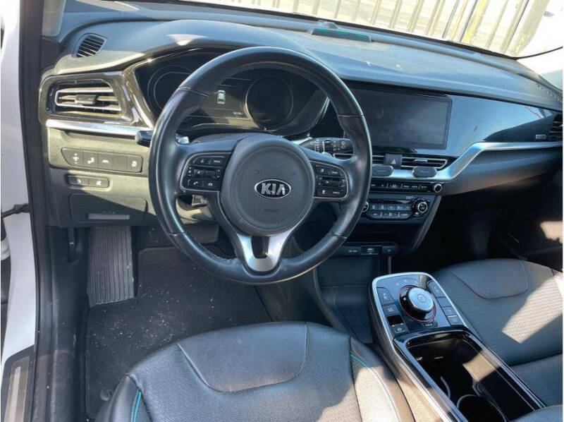 2020 Kia Niro EV EX Premium