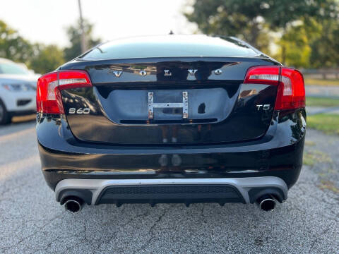2018 Volvo S60 T5 Dynamic