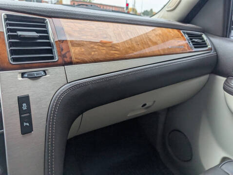 2014 Cadillac Escalade Platinum