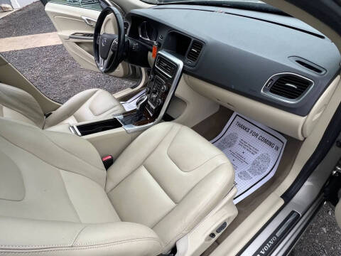 2015 Volvo V60 T5 Premier