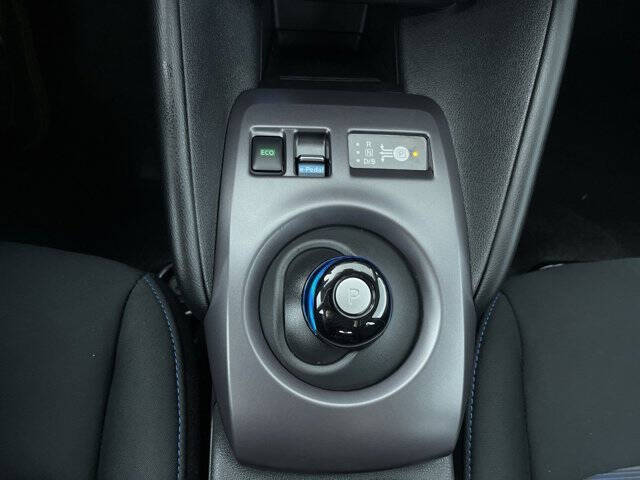 2024 Nissan LEAF S
