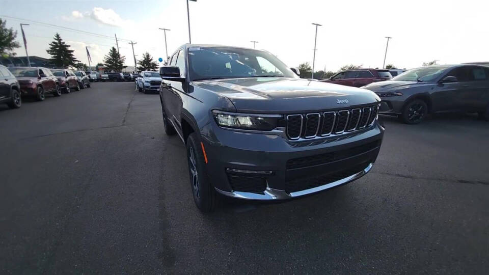 2024 Jeep Grand Cherokee L for sale at Victoria Auto Sales in Victoria, MN