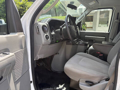 2014 Ford E-Series