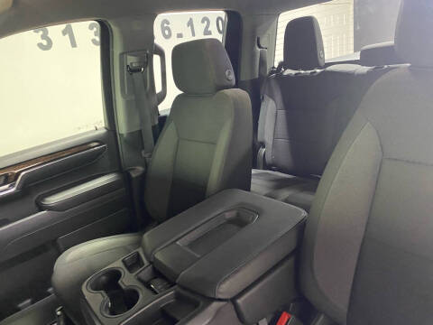 2024 GMC Sierra 1500 Elevation Standard