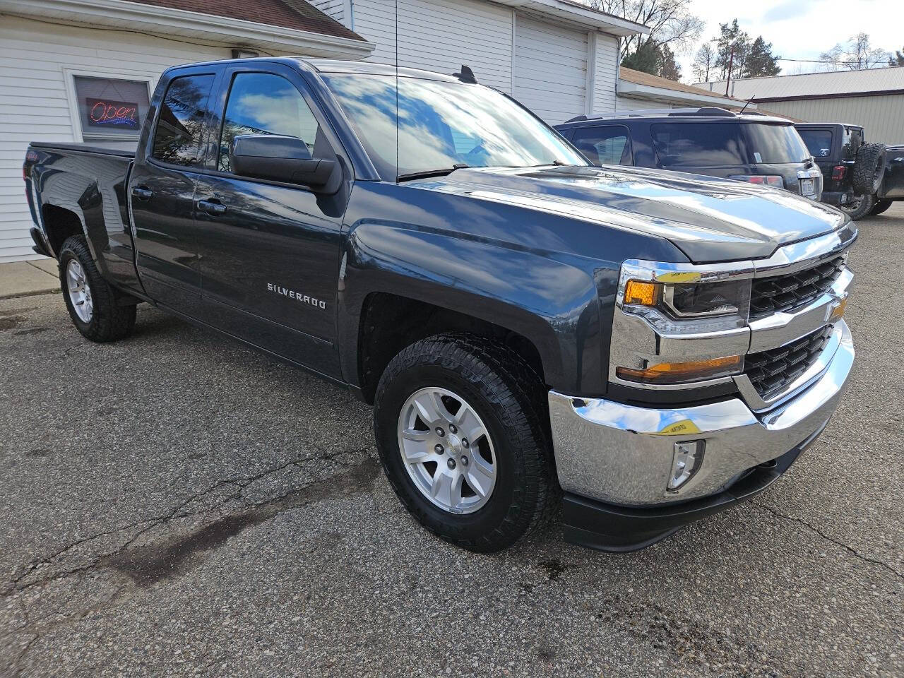 2018 Chevrolet Silverado 1500 for sale at DANGO AUTO SALES in HOWARD CITY, MI