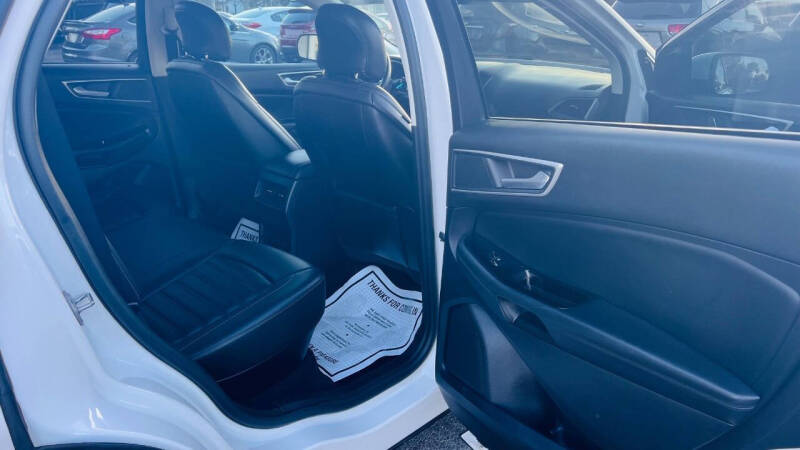 2019 Ford Edge SEL