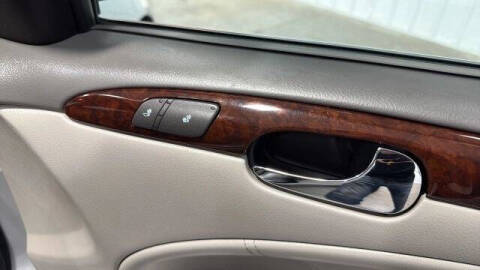 2011 Buick Lucerne CXL