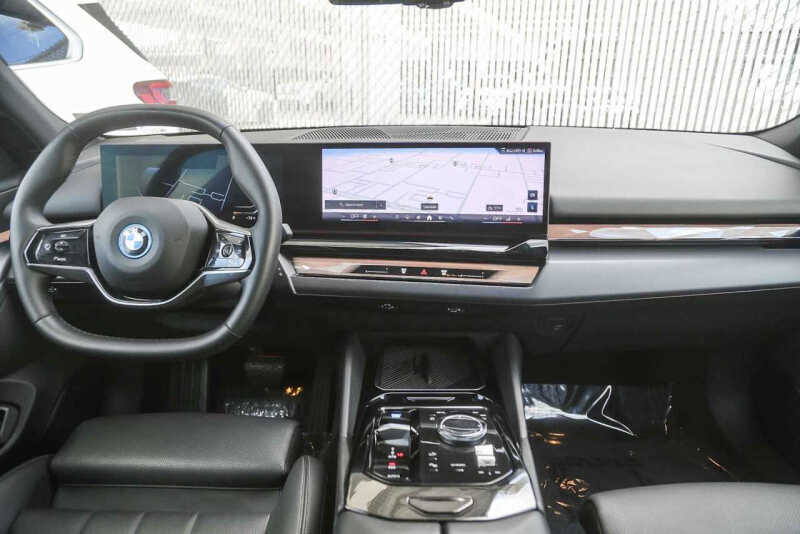 2024 BMW i5 eDrive40