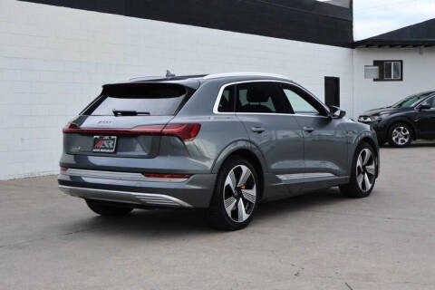 2019 Audi e-tron quattro Prestige