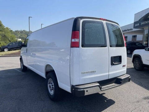 2025 GMC Savana 2500