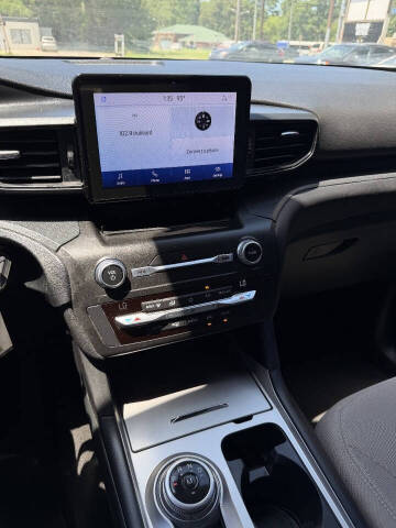 2020 Ford Explorer