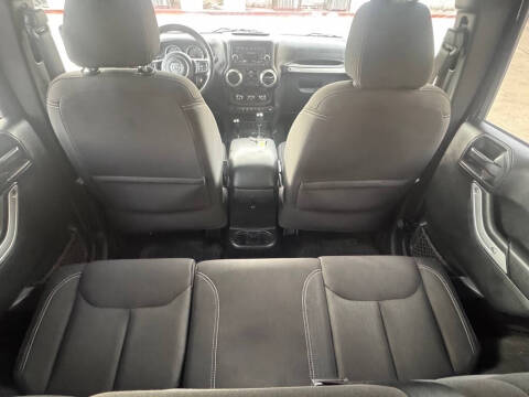 2016 Jeep Wrangler Unlimited Sahara