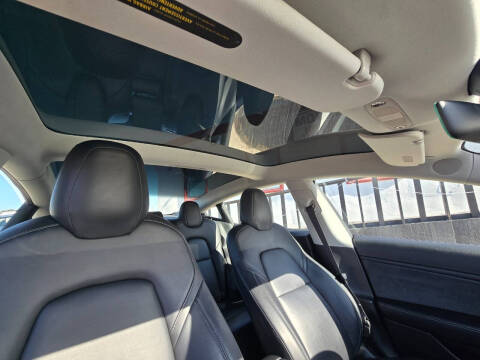 2019 Tesla Model 3 Mid Range