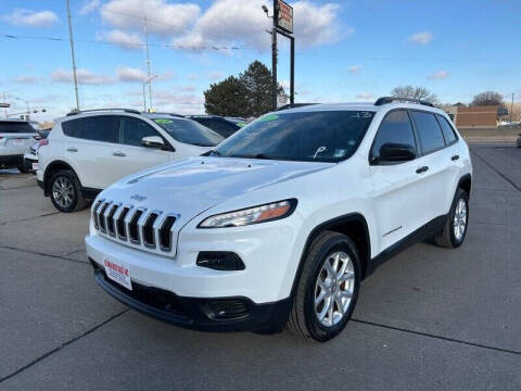 2015 Jeep Cherokee for sale at De Anda Auto Sales in South Sioux City NE