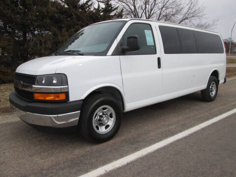 2018 Chevrolet Express LT 3500