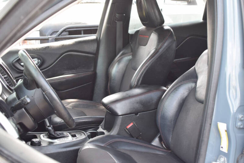 2014 Jeep Cherokee Trailhawk