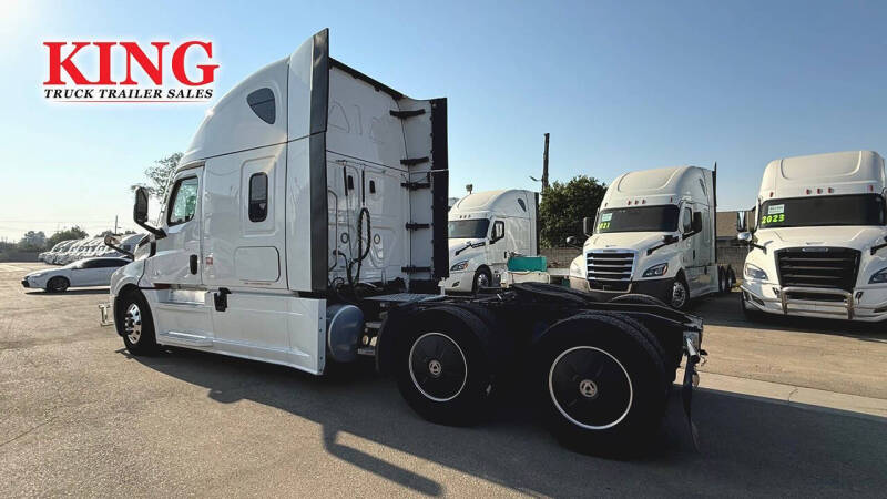 2024 Freightliner Cascadia
