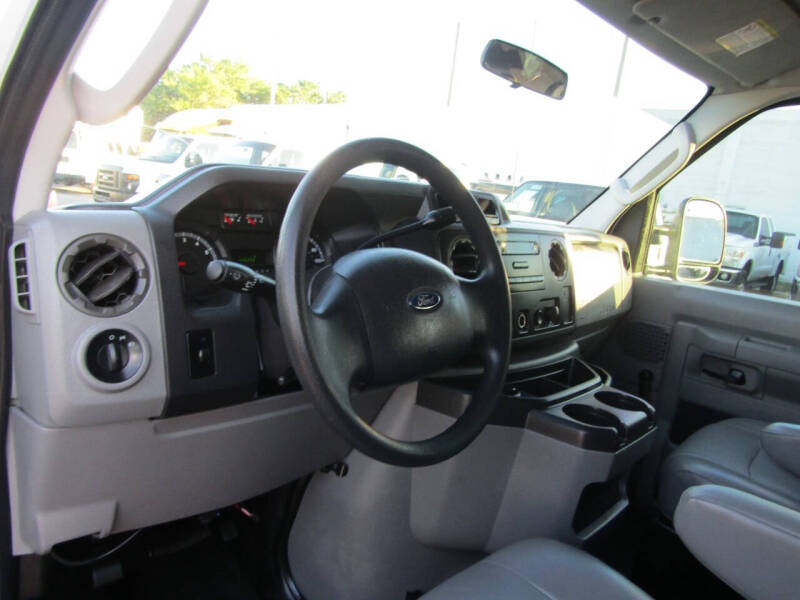 2011 Ford E-Series E-250