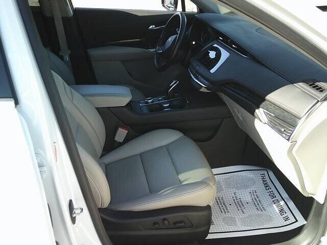 2021 Cadillac XT4 Premium Luxury