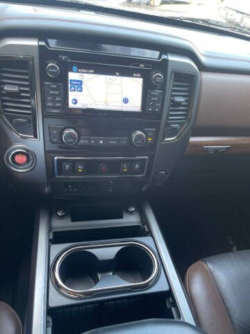 2016 Nissan Titan XD Platinum Reserve