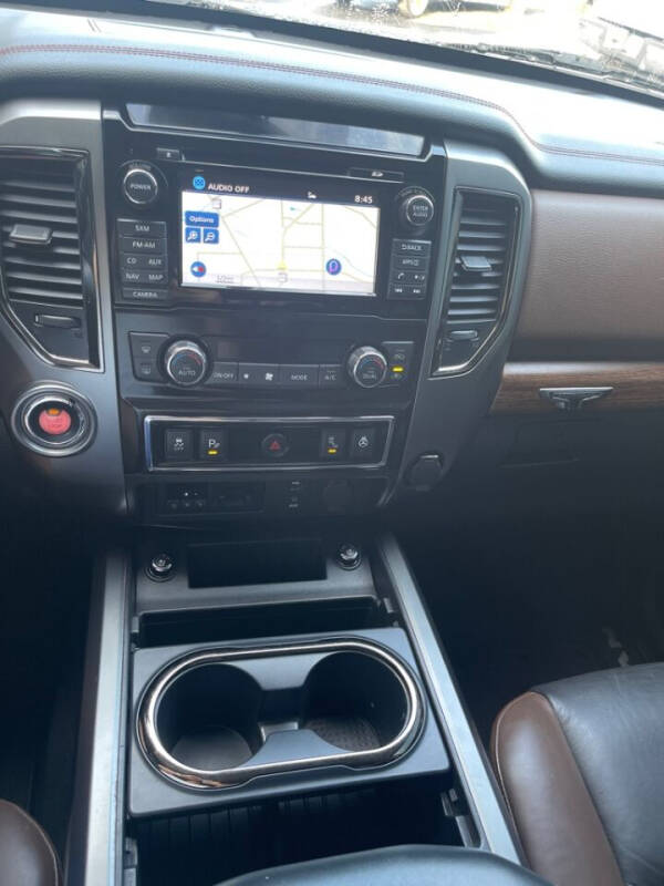 2016 Nissan Titan XD Platinum Reserve