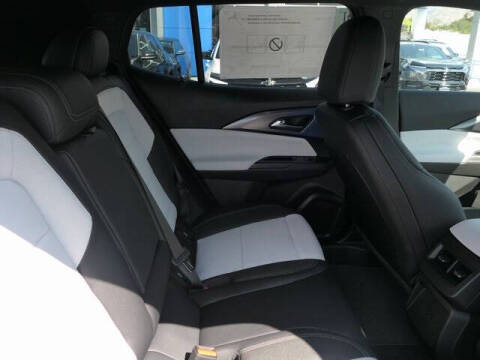 2026 Chevrolet Equinox EV LT 2