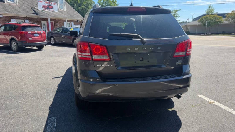 2018 Dodge Journey SE