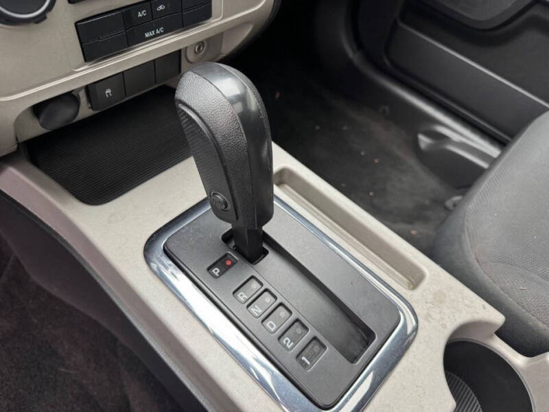 2008 Ford Escape XLT