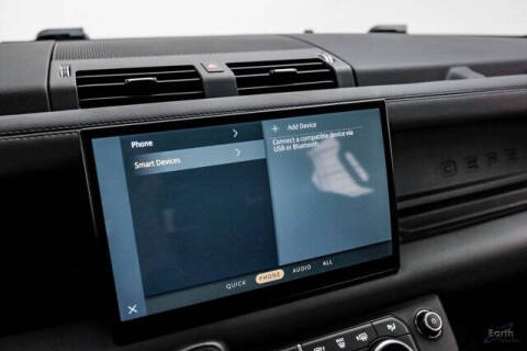 2024 Land Rover Defender 130 P400 X-Dynamic SE