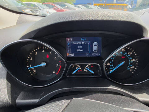 2015 Ford Escape SE