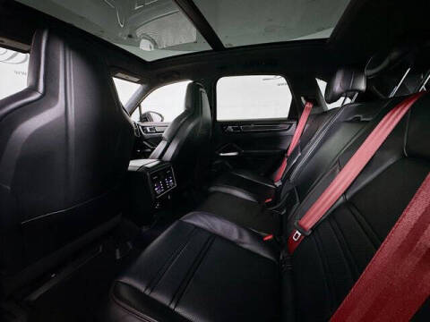 2021 Porsche Cayenne Turbo