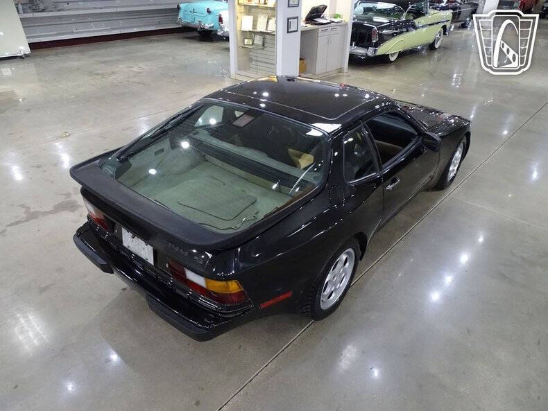 1987 Porsche 944 S