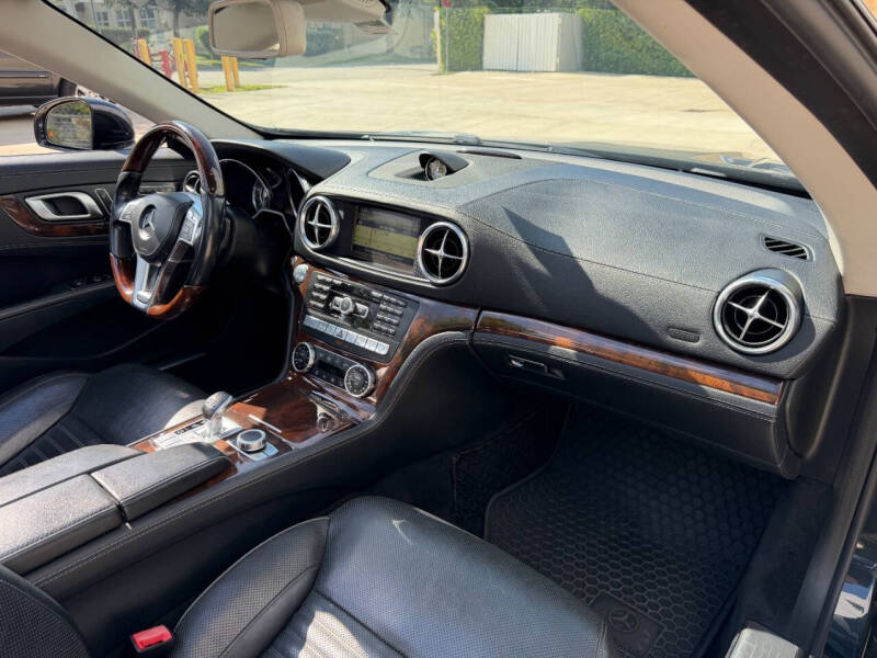 2013 Mercedes-Benz SL-Class SL 550