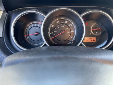 2011 Nissan Versa 1.8 S