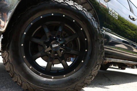 2015 RAM 1500 SLT