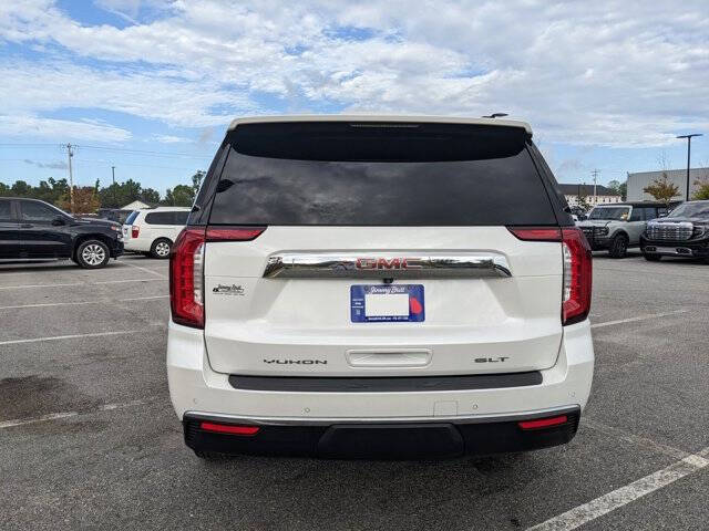 2021 GMC Yukon SLT